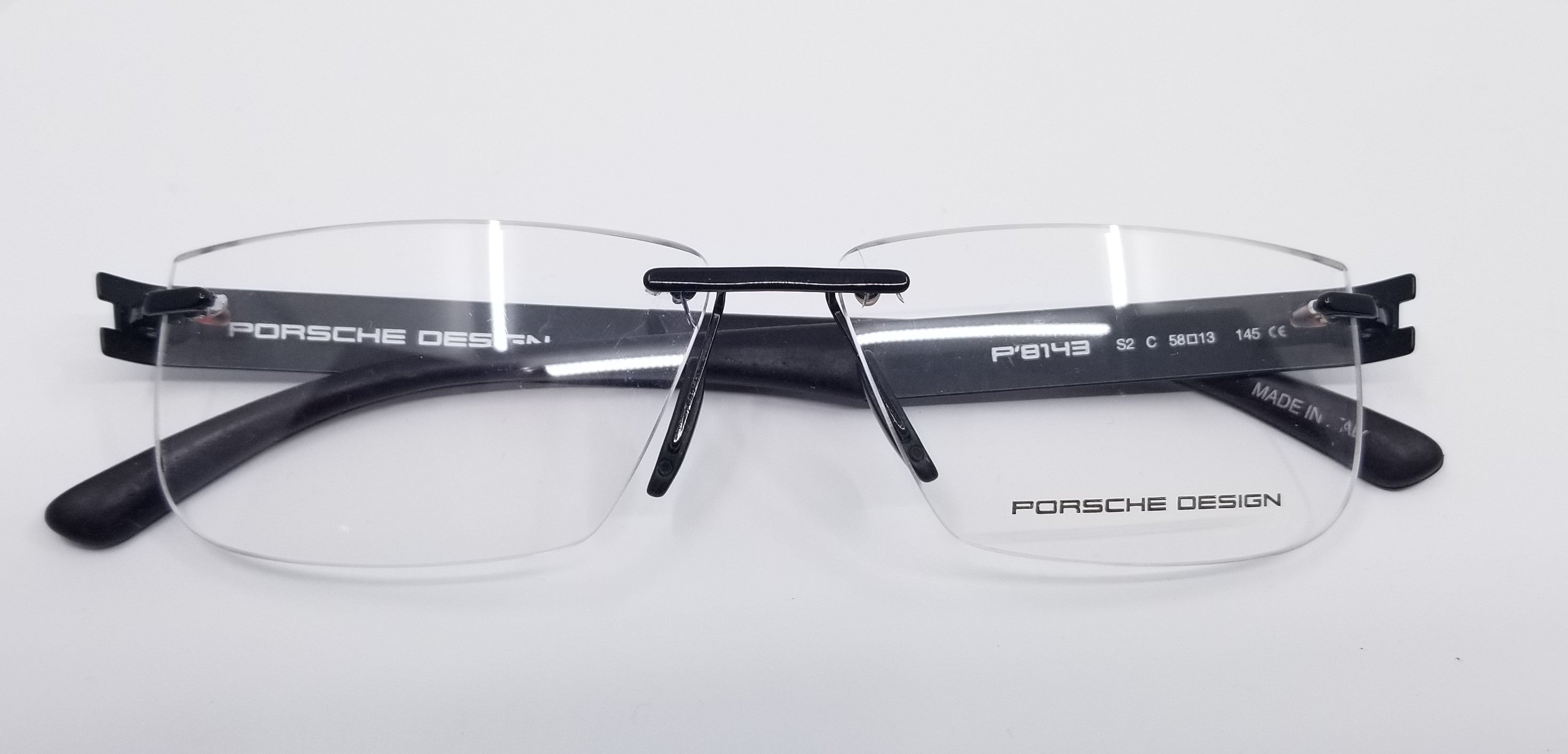 The perfekt view. Porsche Design sunglasses are engineered to deliver the  best experience. #Porsch… | Porsche design sunglasses, Stylish glasses,  Elegant sunglasses